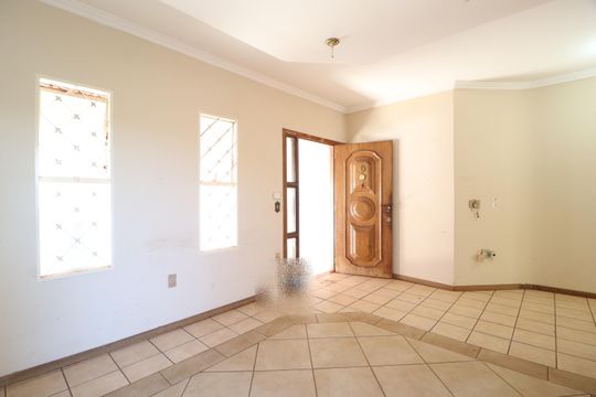Sala 1 de casa para alugar com 3 quartos, 280m² em Pampulha, Uberlândia
