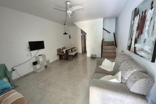 Casa de Condomínio para alugar com 2 quartos, 85m² em Braga, Cabo Frio