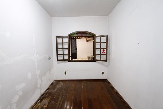 Quarto 1 de casa para alugar com 4 quartos, 340m² em Salgado Filho, Belo Horizonte