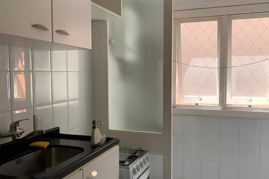 Cozinha de apartamento à venda com 2 quartos, 63m² em Tristeza, Porto Alegre
