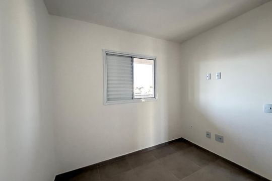 Apartamento para alugar com 2 quartos, 40m² em Vila Bertioga, São Paulo