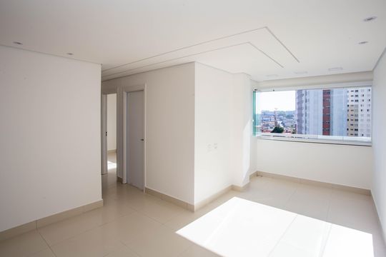Apartamento para alugar com 3 quartos, 54m² em Canhema, Diadema