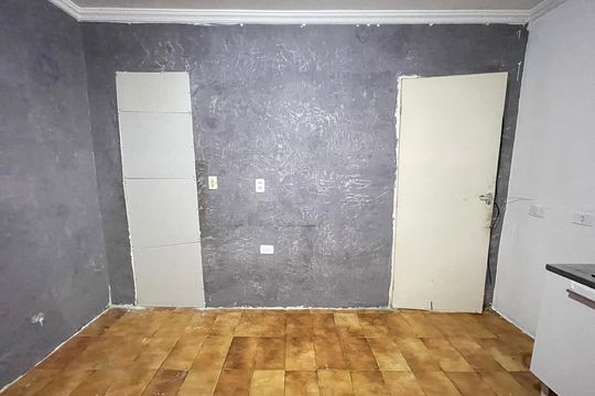 Sala/Cozinha de casa para alugar com 1 quarto, 45m² em Jardim São Jorge, São Paulo