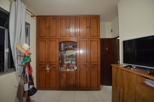 Quarto 1 Suite de casa à venda com 3 quartos, 231m² em Vila Valqueire, Rio de Janeiro