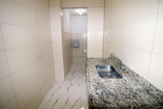 Cozinha de apartamento para alugar com 2 quartos, 75m² em Vicente de Carvalho, Rio de Janeiro