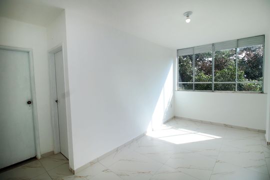 Apartamento para alugar com 2 quartos, 75m² em Vicente de Carvalho, Rio de Janeiro