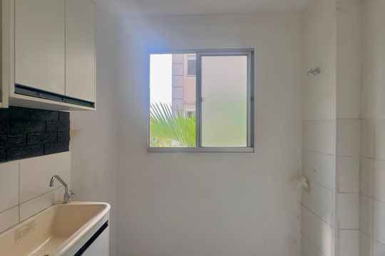 Área de Serviço de apartamento para alugar com 2 quartos, 37m² em Água Chata, Guarulhos