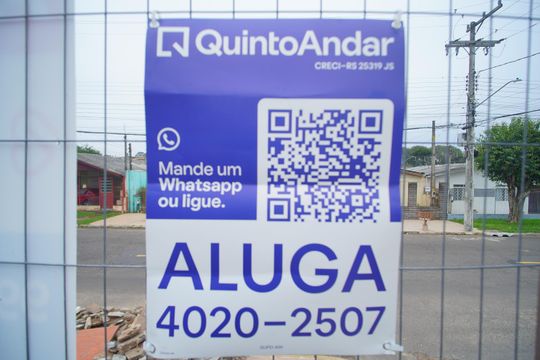 SUPD-409 de casa para alugar com 2 quartos, 178m² em Cohab, Sapucaia do Sul