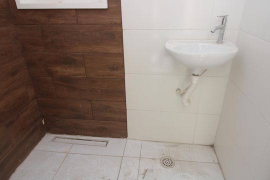 Banheiro de kitnet/studio à venda com 1 quarto, 33m² em Penha de França, São Paulo