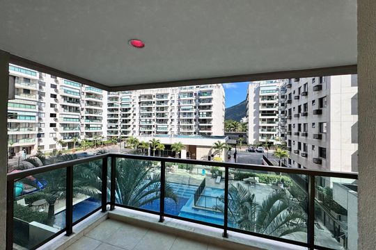 Varanda de apartamento à venda com 2 quartos, 62m² em Recreio dos Bandeirantes, Rio de Janeiro