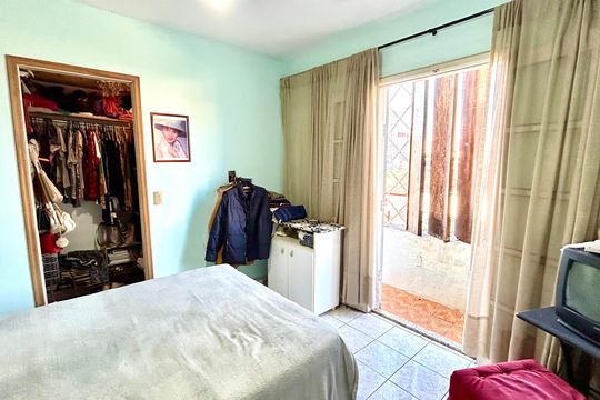 Quarto 2 de casa à venda com 3 quartos, 180m² em Jardim Santa Mena, Guarulhos
