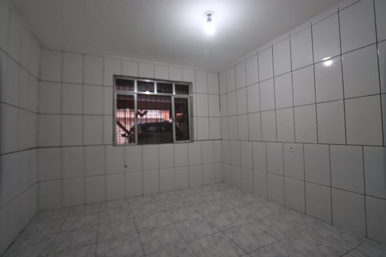 Casa para alugar com 1 quarto, 48m² em Fazenda da Juta, São Paulo