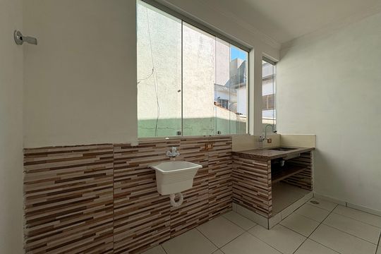 Lavanderia de casa para alugar com 1 quarto, 45m² em Parque Oratório, Santo André
