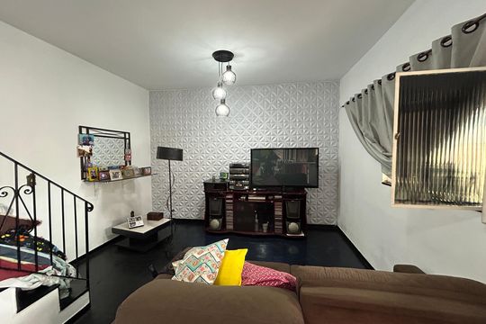 Casa à venda com 2 quartos, 120m² em Bento Ribeiro, Rio de Janeiro