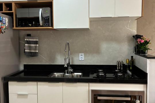 Cozinha de apartamento à venda com 1 quarto, 30m² em Bom Retiro, São Paulo