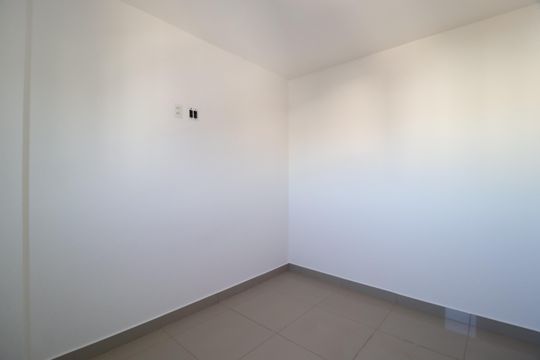 Quarto de apartamento para alugar com 1 quarto, 57m² em Saraiva, Uberlândia