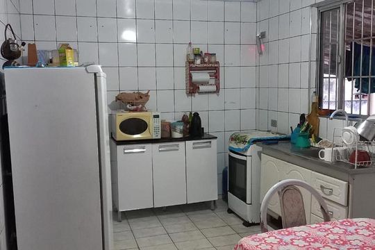 Cozinha de casa à venda com 2 quartos, 80m² em Jardim dos Manacas, São Paulo