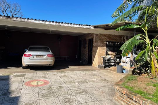 Casa para alugar com 3 quartos, 300m² em Barnabé, Gravataí