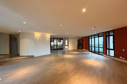 Apartamento à venda com 4 quartos, 305m² em Jardim, Santo André