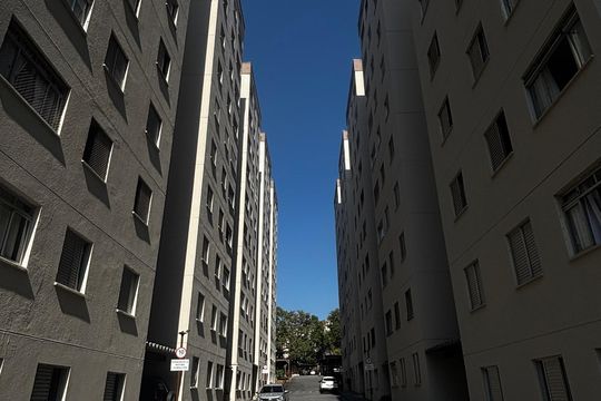 Fachada do bloco de apartamento à venda com 2 quartos, 54m² em Vila Lutécia, Santo André