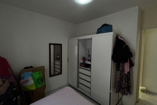 Quarto 2 de apartamento à venda com 2 quartos, 54m² em Vila Lutécia, Santo André