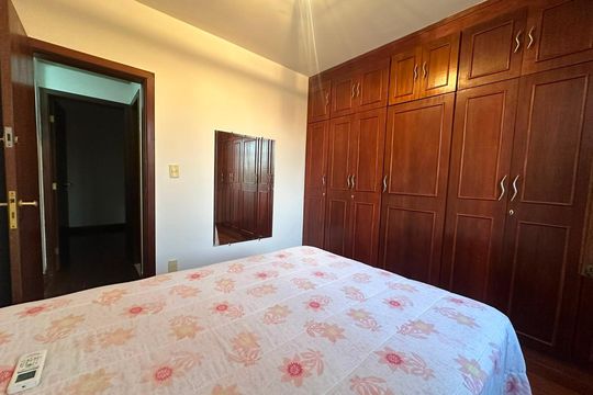 Quarto de casa para alugar com 3 quartos, 100m² em Planalto, Belo Horizonte