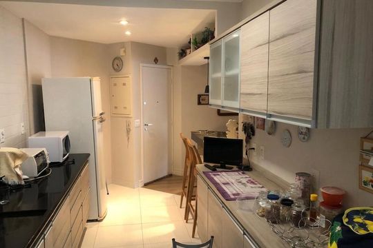 Cozinha de apartamento à venda com 3 quartos, 88m² em Botafogo, Campinas