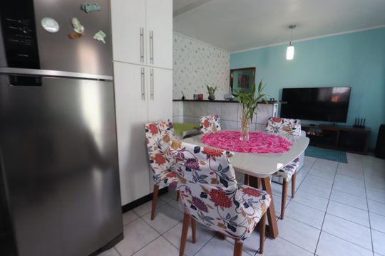 Cozinha de casa à venda com 2 quartos, 63m² em Parque Santa Madalena, São Paulo