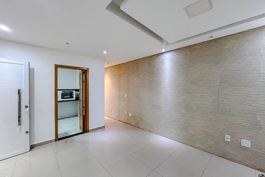 Sala de casa para alugar com 3 quartos, 120m² em Chácara Califórnia, São Paulo
