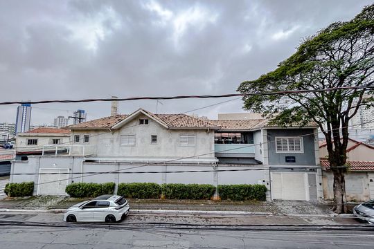 Vista de casa à venda com 3 quartos, 120m² em Chácara Califórnia, São Paulo