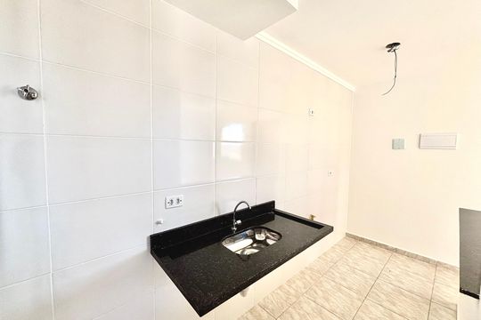 Cozinha  de apartamento à venda com 2 quartos, 38m² em Cidade Patriarca, São Paulo