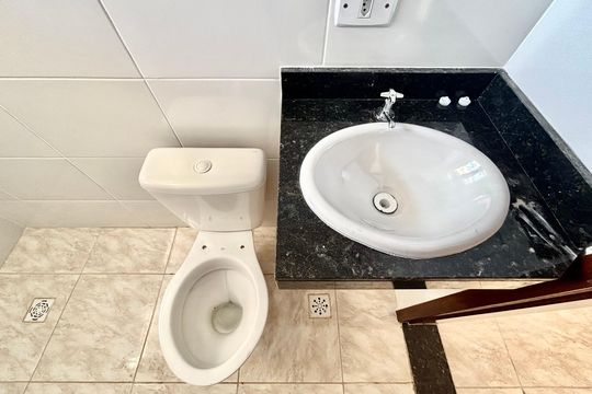 Banheiro  de apartamento à venda com 2 quartos, 44m² em Cidade Patriarca, São Paulo