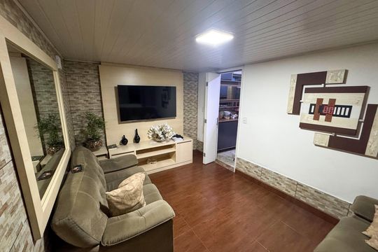Casa para alugar com 2 quartos, 90m² em Jardim do Colegio, São Paulo