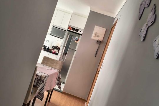 Corredor de apartamento à venda com 2 quartos, 43m² em Parque Industrial, Campinas