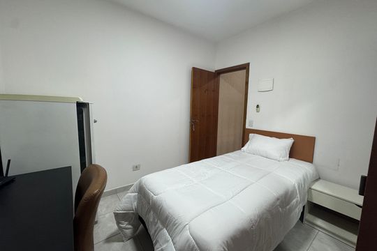 Quarto de kitnet/studio para alugar com 1 quarto, 14m² em Presidente Altino, Osasco