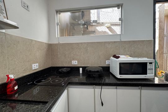 Área comum - Cozinha coletiva de kitnet/studio para alugar com 1 quarto, 15m² em Presidente Altino, Osasco