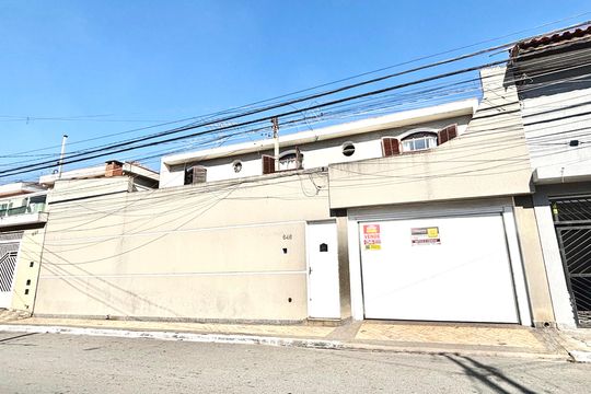 Fachada de casa à venda com 3 quartos, 175m² em Jardim Penha, São Paulo