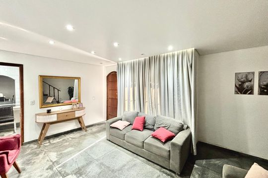 Sala de casa à venda com 3 quartos, 175m² em Jardim Penha, São Paulo
