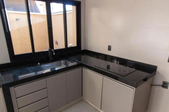 Cozinha de casa de condomínio para alugar com 2 quartos, 87m² em Chácara Primavera, Campinas