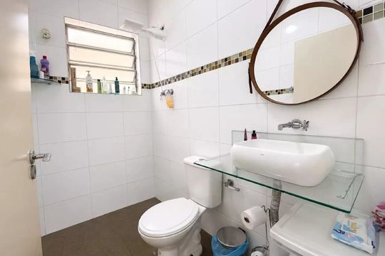 Banheiro de casa à venda com 3 quartos, 130m² em Vila Dayse, São Bernardo do Campo