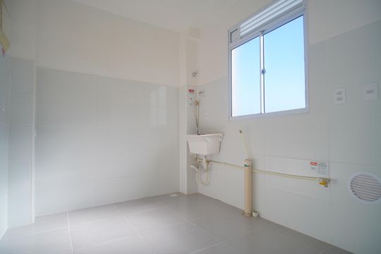 Cozinha de apartamento à venda com 2 quartos, 40m² em Santos Dumont, São Leopoldo
