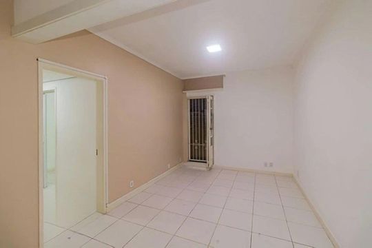 Sala de apartamento para alugar com 2 quartos, 75m² em Centro Histórico, Porto Alegre