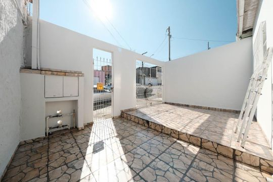 Garagem de casa para alugar com 3 quartos, 120m² em Vila Ré, São Paulo
