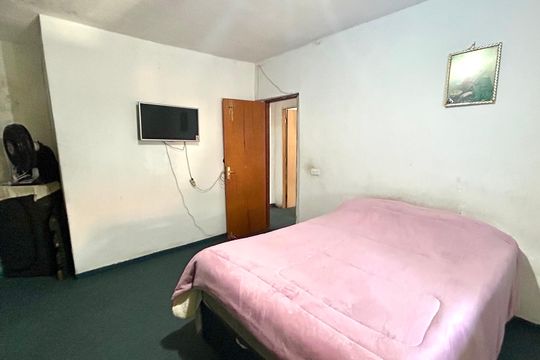 Quarto 2 de casa à venda com 2 quartos, 150m² em Parque Santo Antonio, Guarulhos