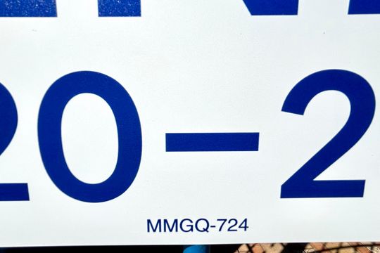 Código da placa MMGQ-724 de casa à venda com 2 quartos, 150m² em Parque Santo Antonio, Guarulhos