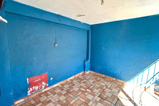 Garagem  de casa à venda com 2 quartos, 150m² em Parque Santo Antonio, Guarulhos