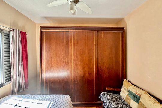 Quarto 1 de casa à venda com 4 quartos, 60m² em Jardim Santa Maria, São Paulo