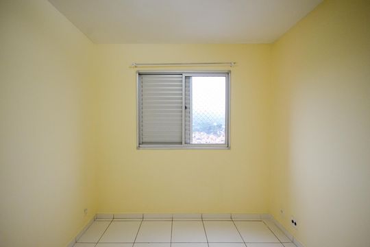 Quarto 1 de apartamento para alugar com 2 quartos, 52m² em Conjunto Residencial Vista Verde, São Paulo