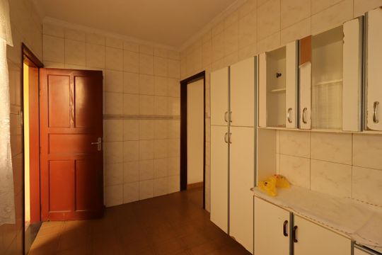 Cozinha de casa à venda com 2 quartos, 160m² em Jardim Santo Alberto, Santo André