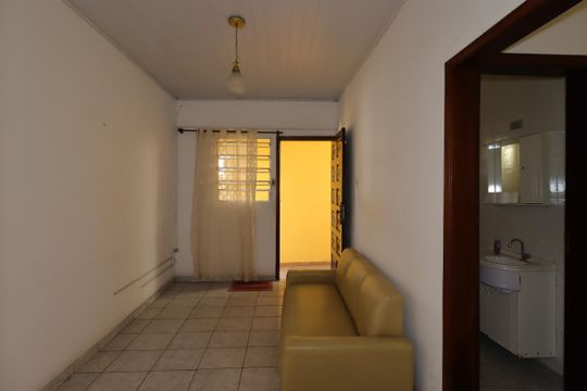 Sala  de casa à venda com 2 quartos, 160m² em Jardim Santo Alberto, Santo André